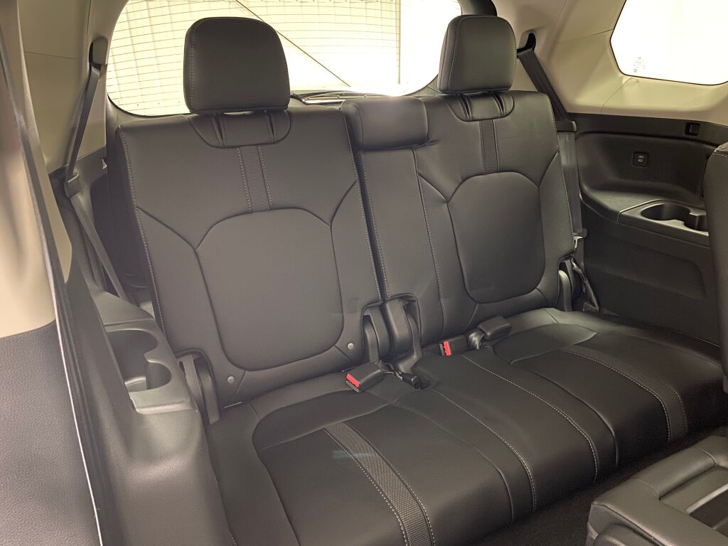 2026 Honda Pilot EX-L PLATINUM WHITE PEARL at Altoona Honda