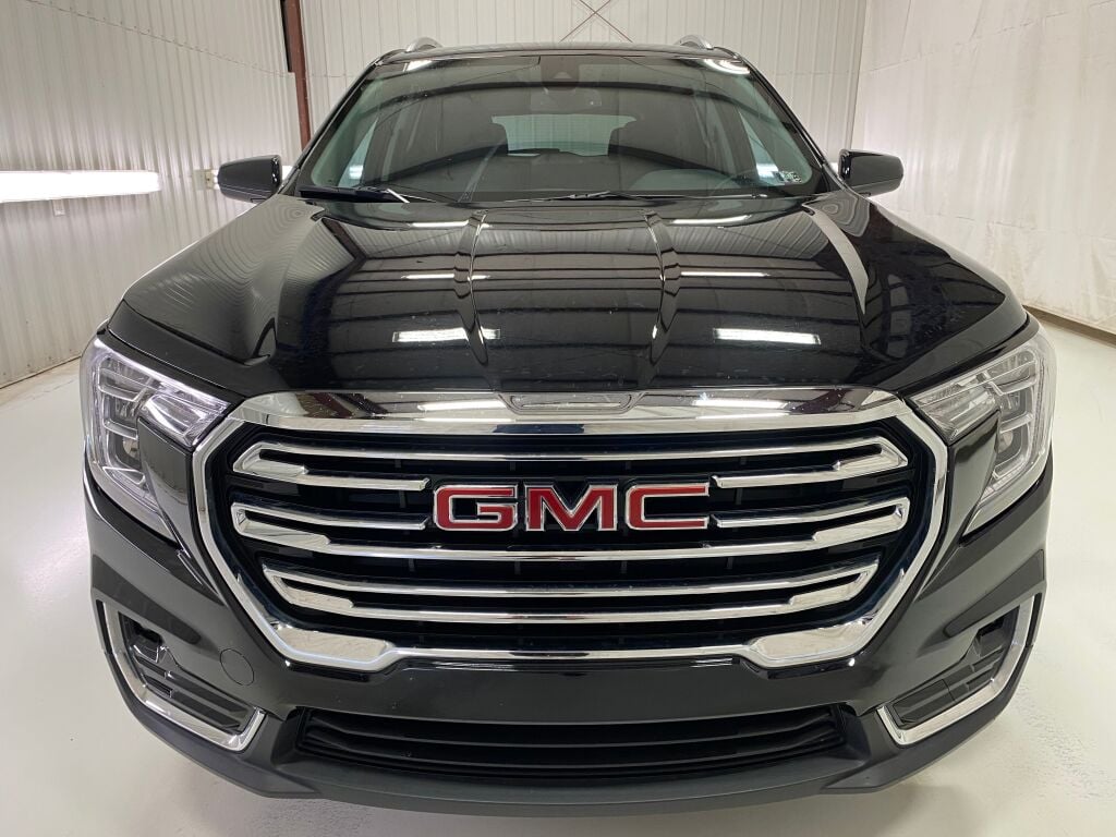 2022 GMC Terrain SLT Ebony Twilight Metallic at Subaru and VW of Moon Township