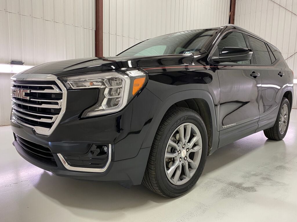 2022 GMC Terrain SLT Ebony Twilight Metallic at Subaru and VW of Moon Township