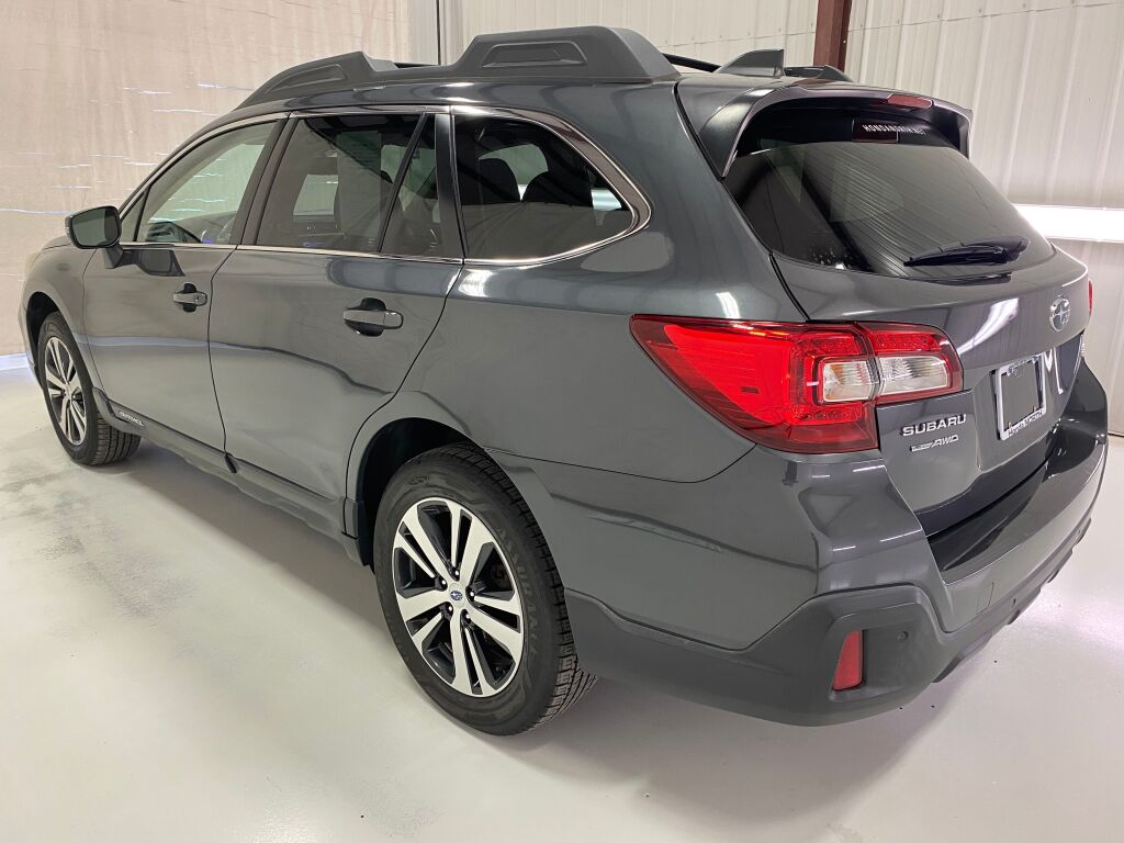 2018 Subaru Outback 2.5i Magnetite Gray Metallic at Subaru and VW of Moon Township
