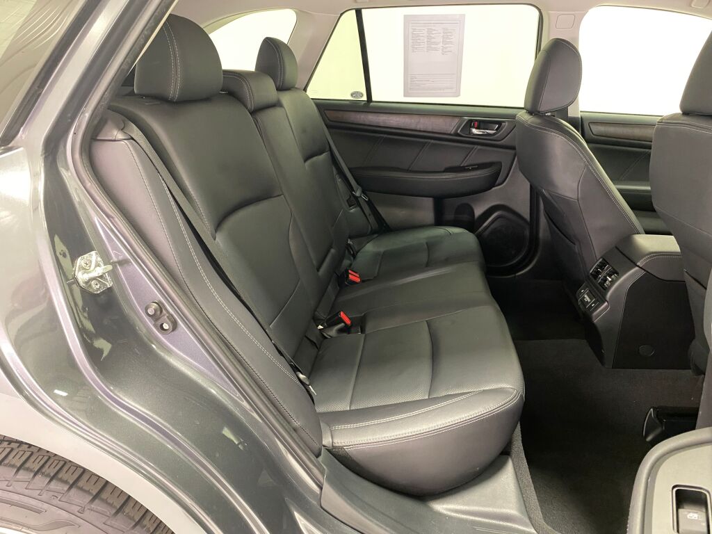 2018 Subaru Outback 2.5i Magnetite Gray Metallic at Subaru and VW of Moon Township
