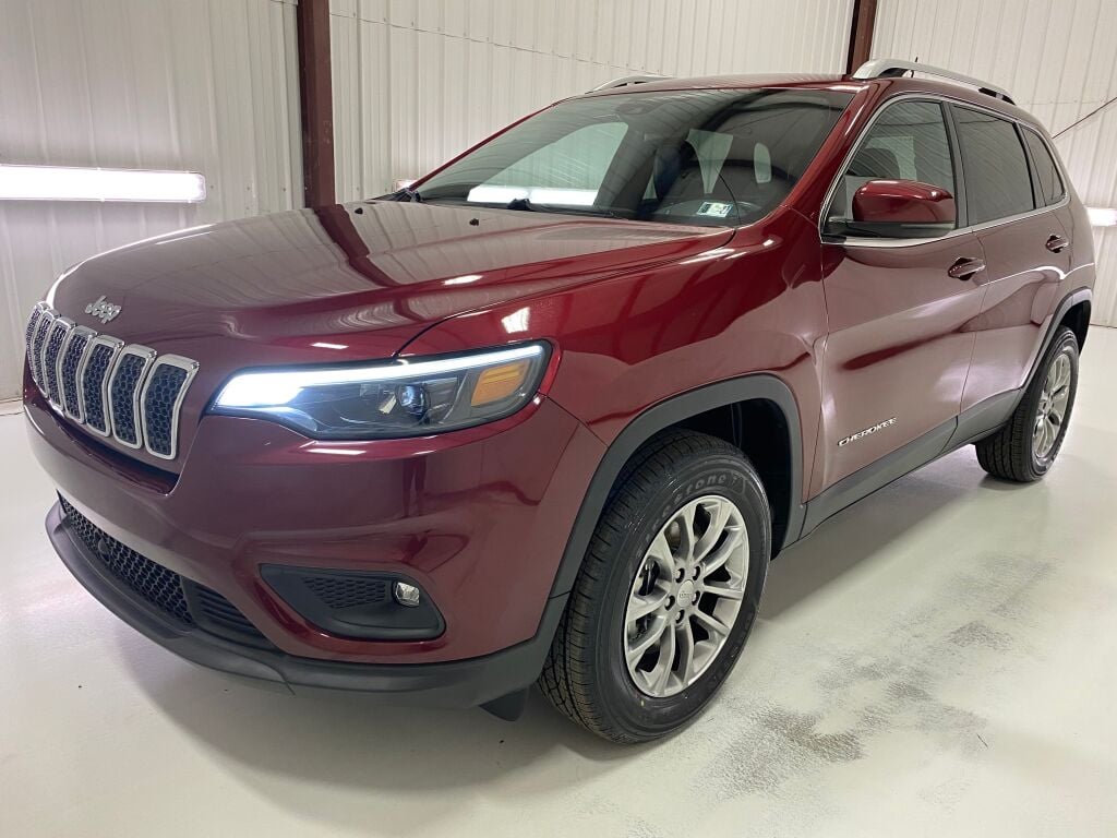 2021 Jeep Cherokee Latitude Lux Velvet Red Pearlcoat at Rafferty Subaru