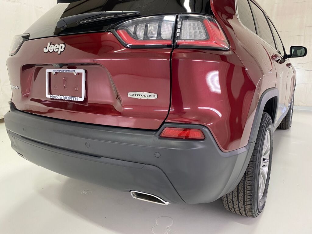 2021 Jeep Cherokee Latitude Lux Velvet Red Pearlcoat at Rafferty Subaru