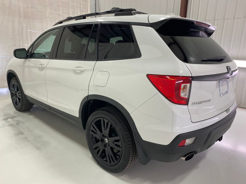 2021 Honda Passport photo 5 of 34