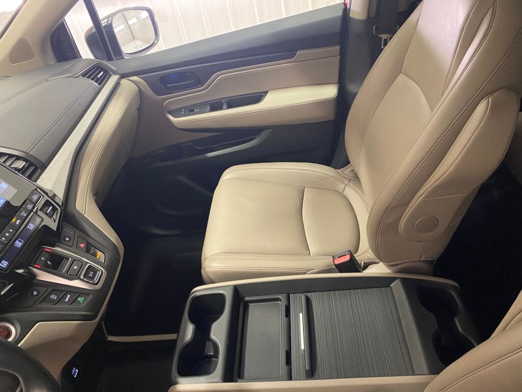 2023 Honda Odyssey EX-L Radiant Red Metallic II at Auto Express Mitsubishi