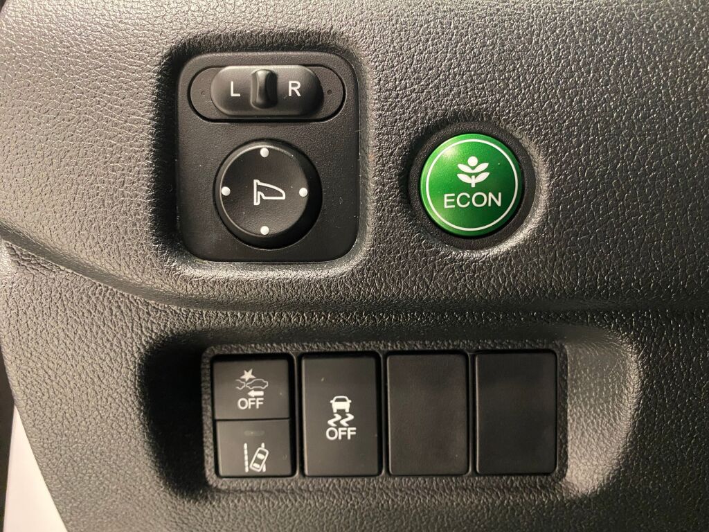 2021 Honda Passport photo 32 of 34