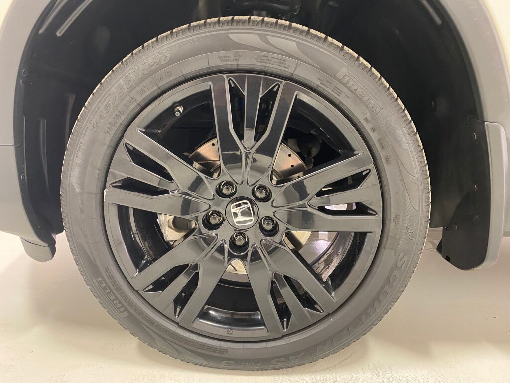 2021 Honda Passport photo 12 of 34