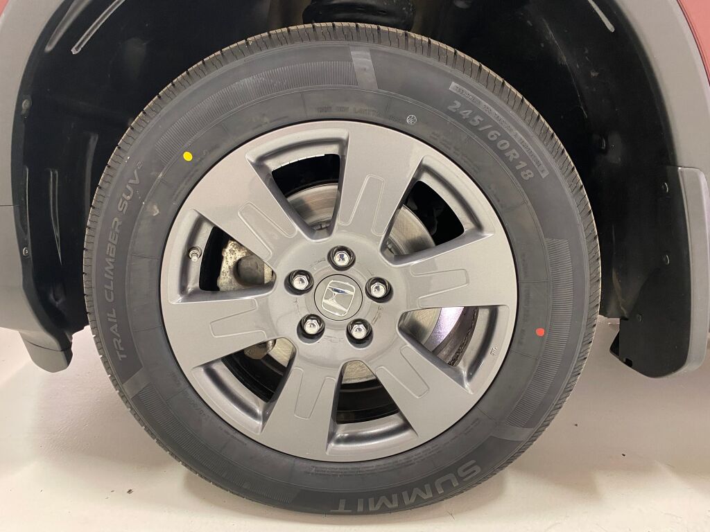 2020 Honda Ridgeline photo 13 of 38