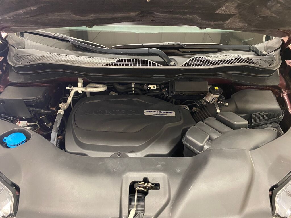 2020 Honda Ridgeline photo 37 of 38