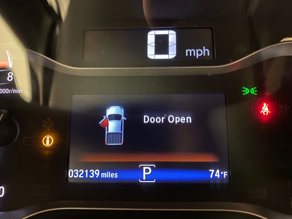 2020 Honda Ridgeline photo 31 of 38