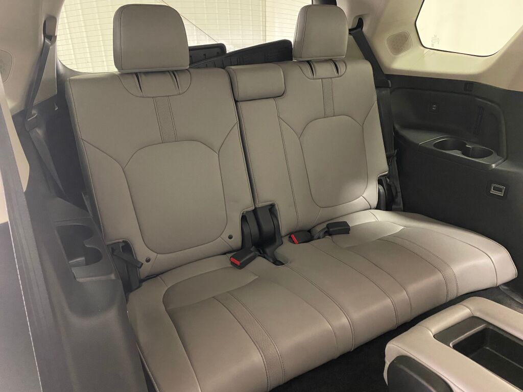 2024 Honda Pilot Touring Platinum White Pearl at Honda North
