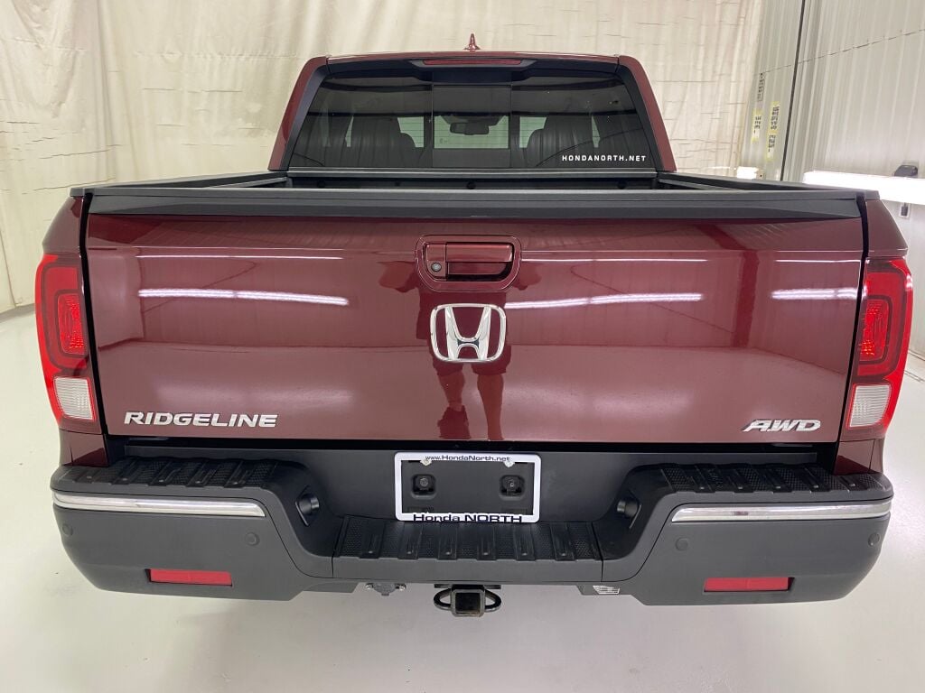 2020 Honda Ridgeline photo 18 of 38