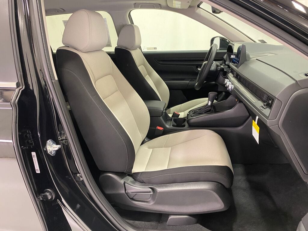 2027 Honda CR-V EX CRYSTAL BLACK PEARL at Altoona Honda