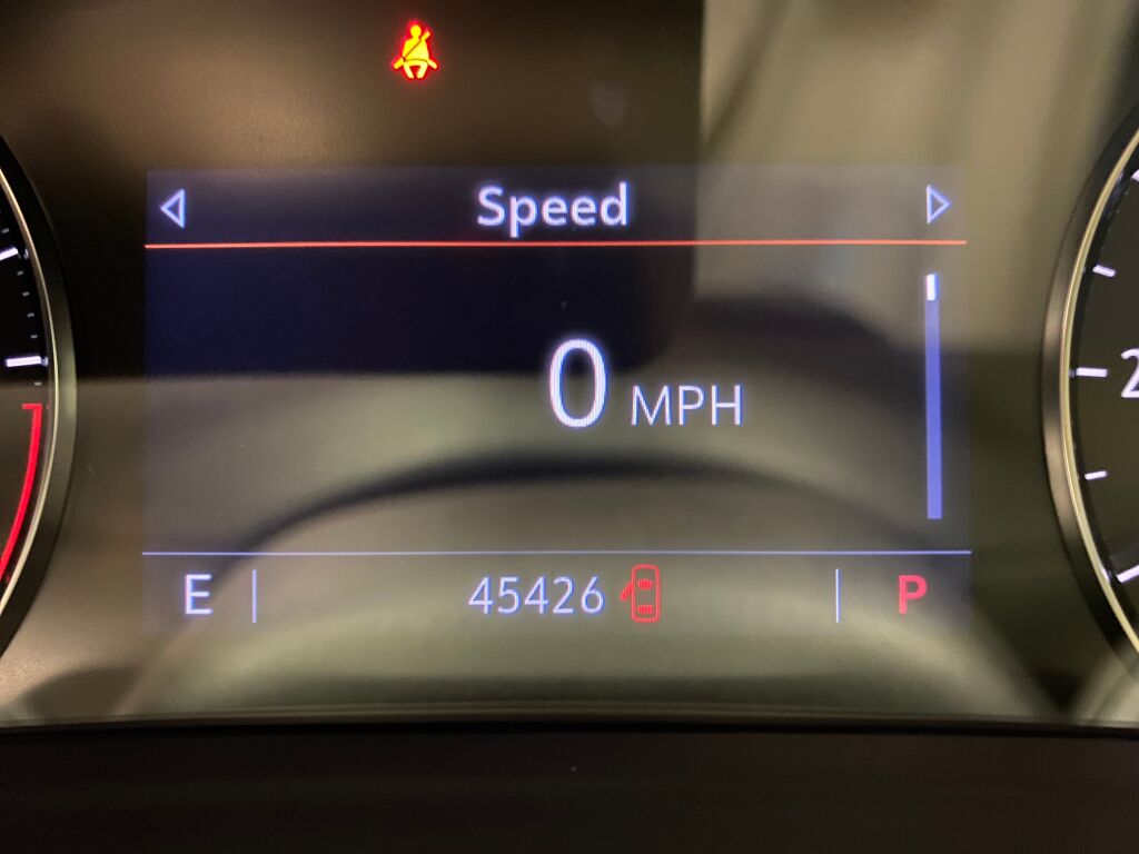 2022 Buick Envision Preferred Summit White at Auto Express Mitsubishi