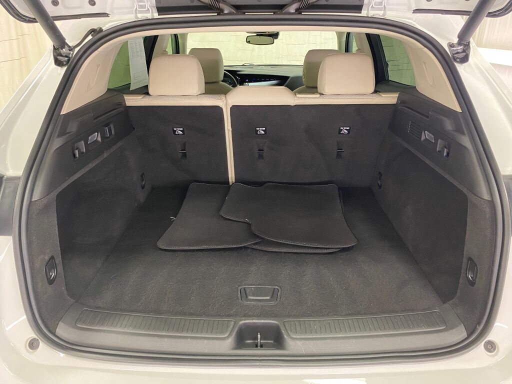 2022 Buick Envision Preferred Summit White at Auto Express Mitsubishi