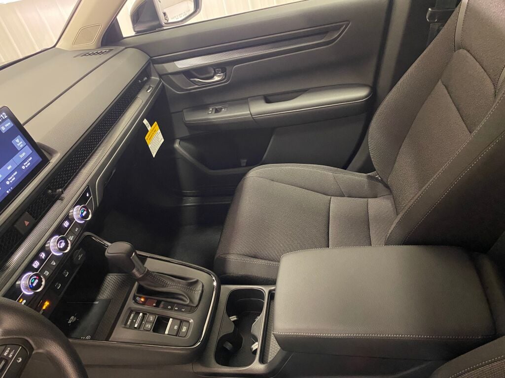 2027 Honda CR-V EX CRYSTAL BLACK at Altoona Honda