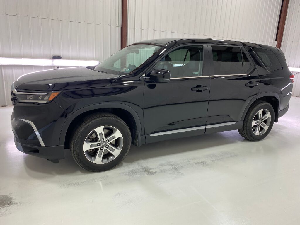 2024 Honda Pilot photo 4 of 10