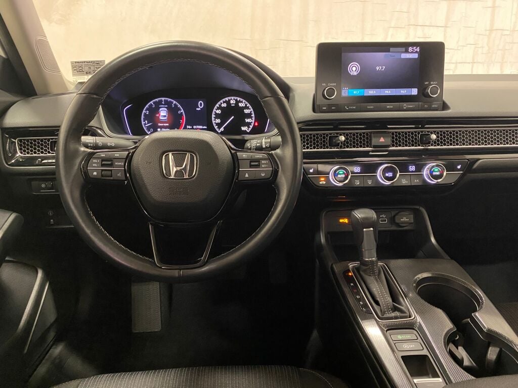 2024 Honda Civic photo 3 of 35