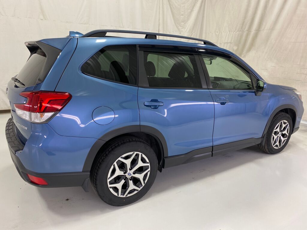 2019 Subaru Forester photo 8 of 10