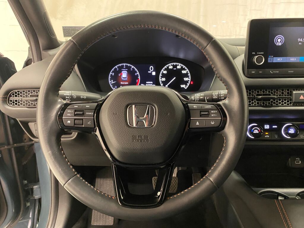 2024 Honda HR-V photo 28 of 34