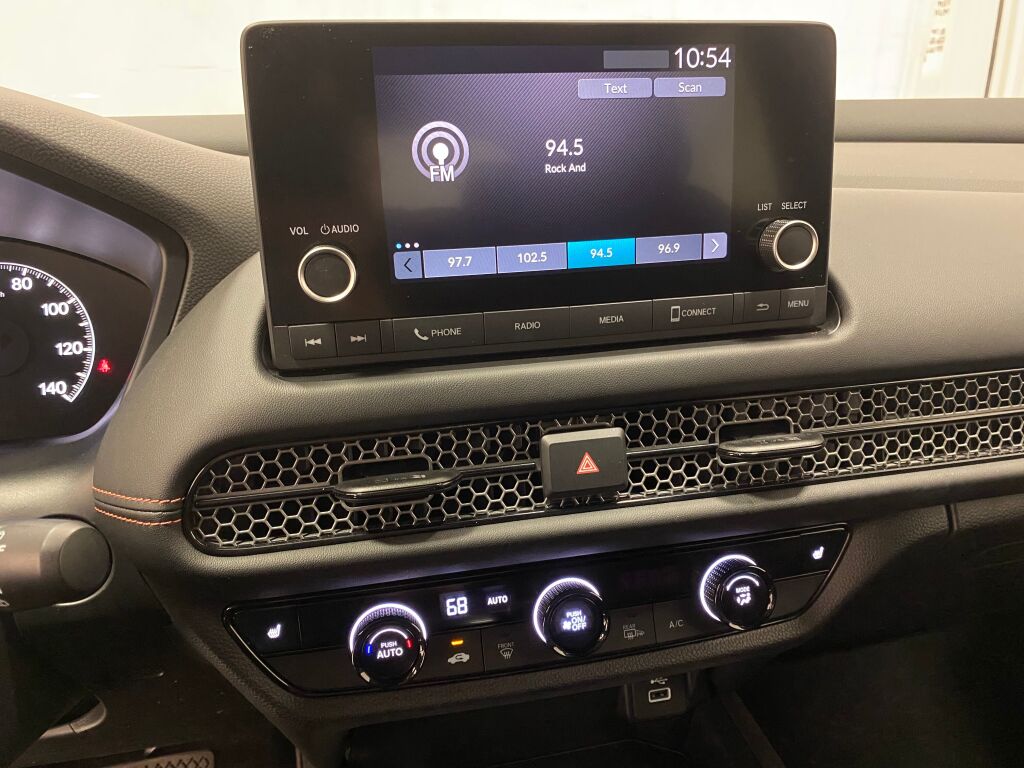 2024 Honda HR-V photo 29 of 34