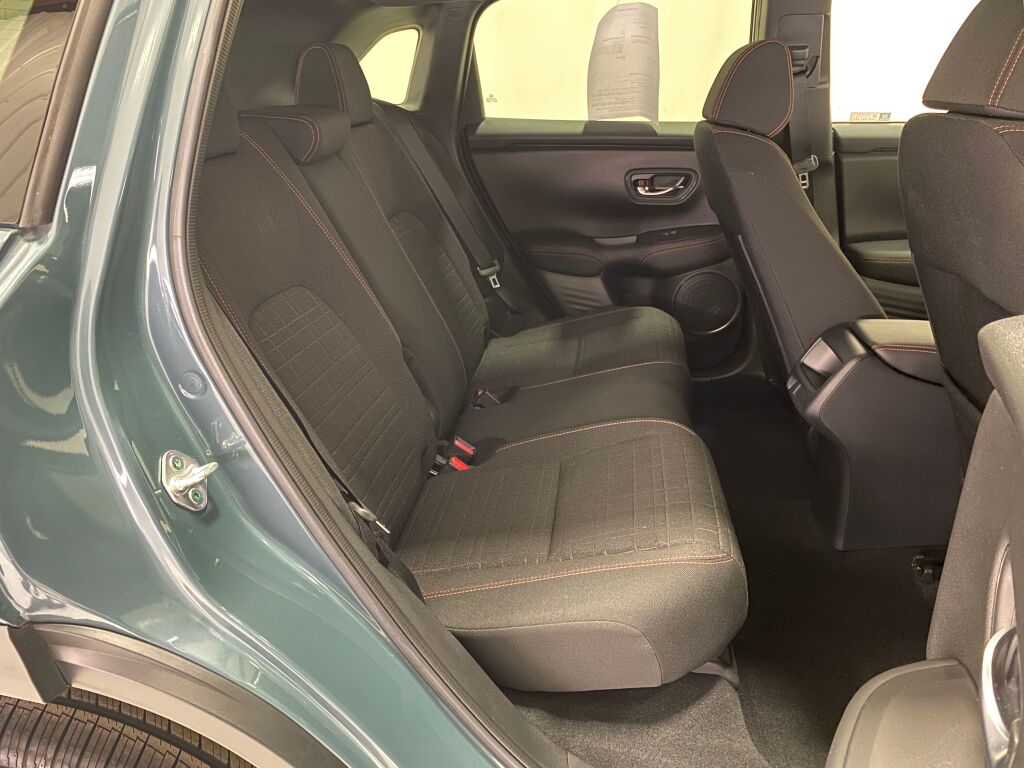 2024 Honda HR-V photo 10 of 34