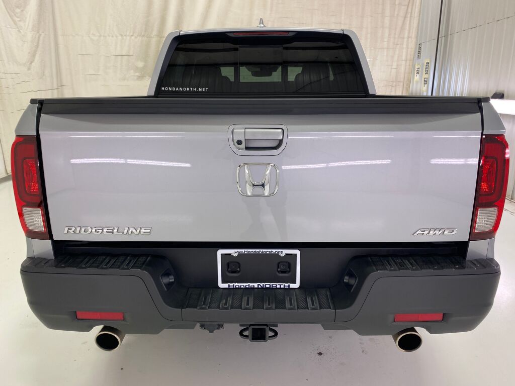 2023 Honda Ridgeline photo 17 of 37