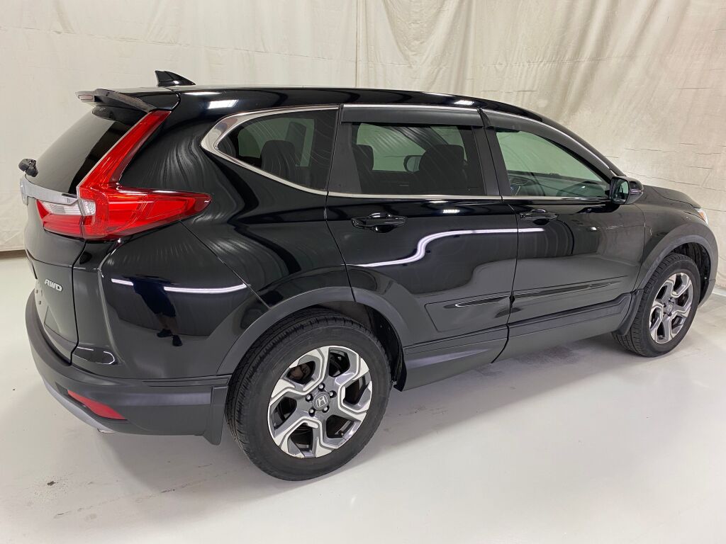 2017 Honda CR-V photo 8 of 10