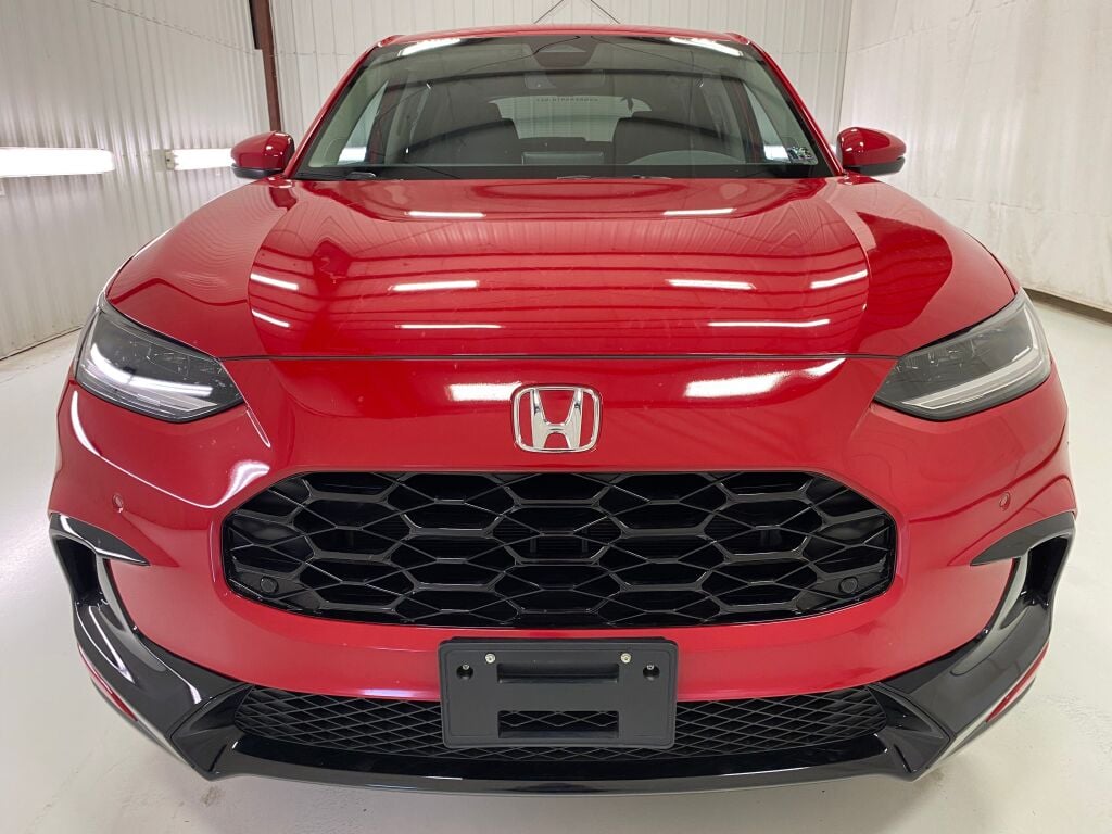 2025 Honda HR-V photo 2 of 10