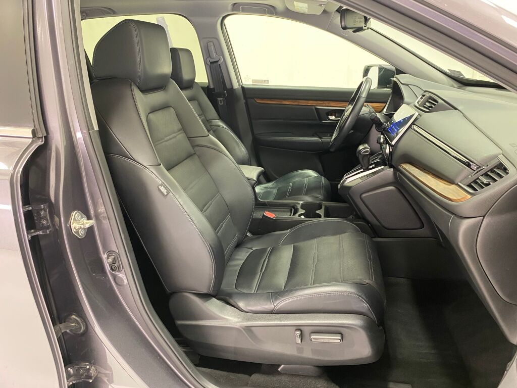 2018 Honda CR-V photo 9 of 36