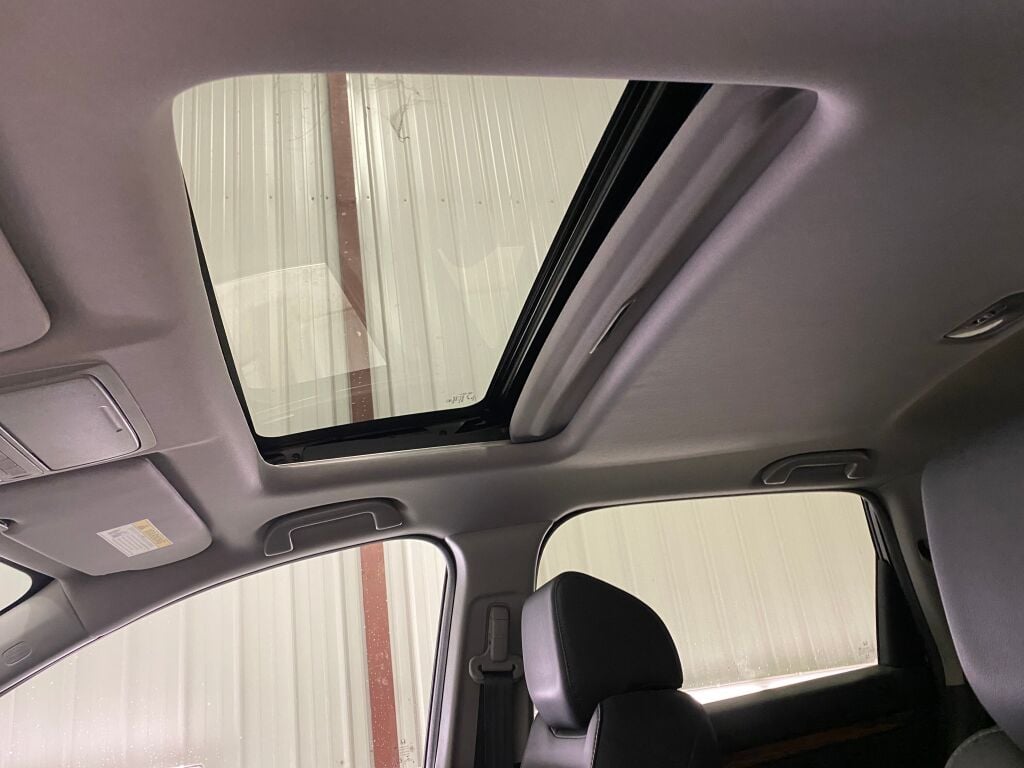 2018 Honda CR-V photo 28 of 36