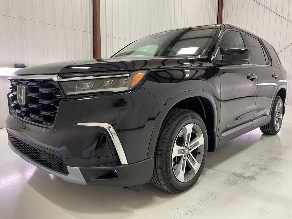 2024 Honda Pilot photo 14 of 37