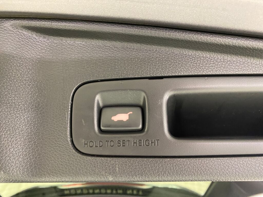 2018 Honda CR-V photo 24 of 36