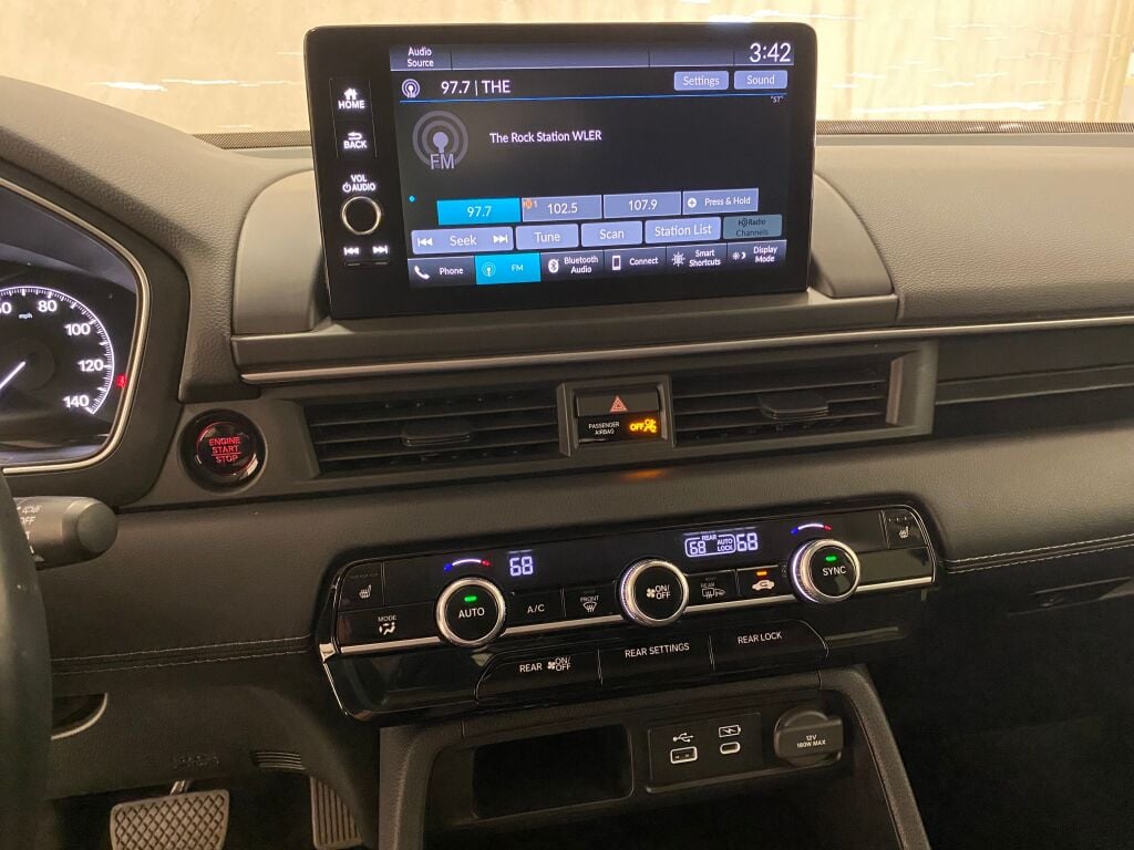 2024 Honda Pilot photo 32 of 37