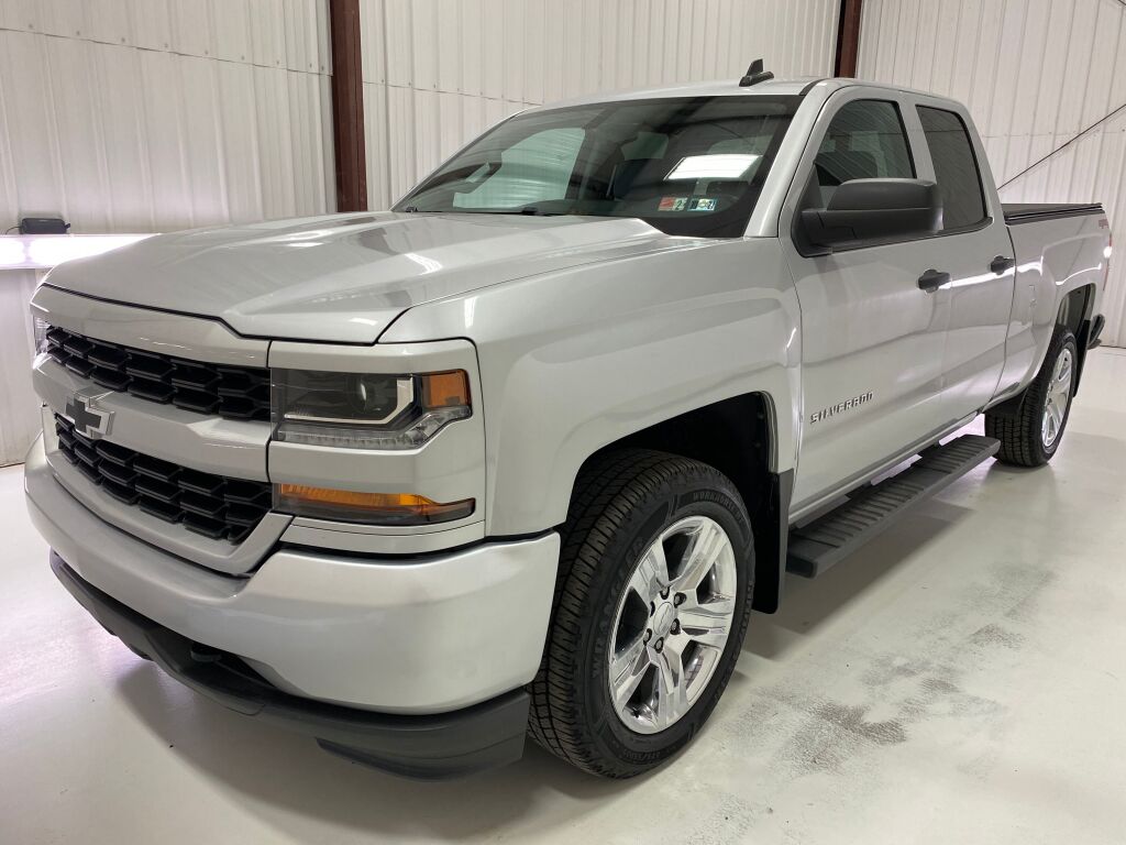 2018 Chevrolet Silverado 1500 photo 4 of 34