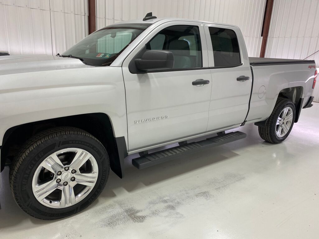 2018 Chevrolet Silverado 1500 photo 14 of 34