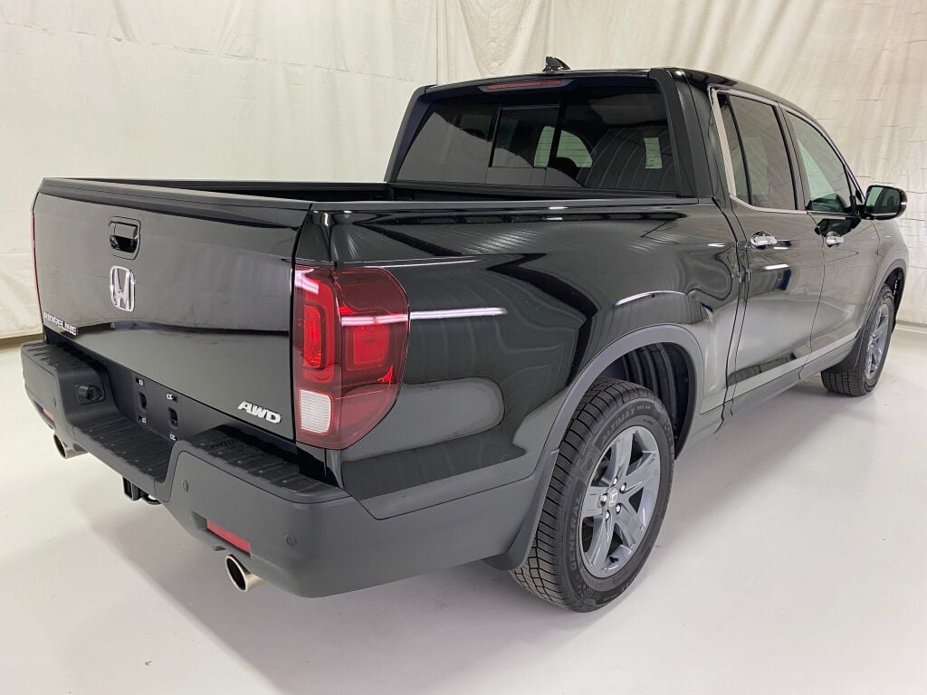 2021 Honda Ridgeline photo 7 of 10