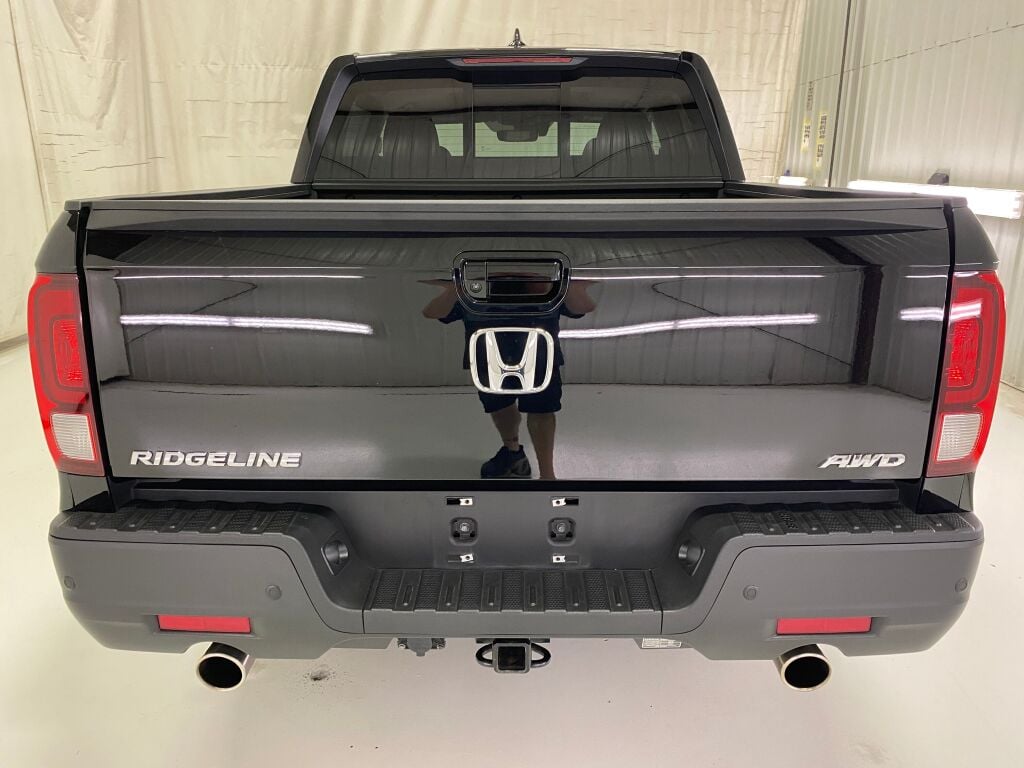 2021 Honda Ridgeline photo 6 of 10