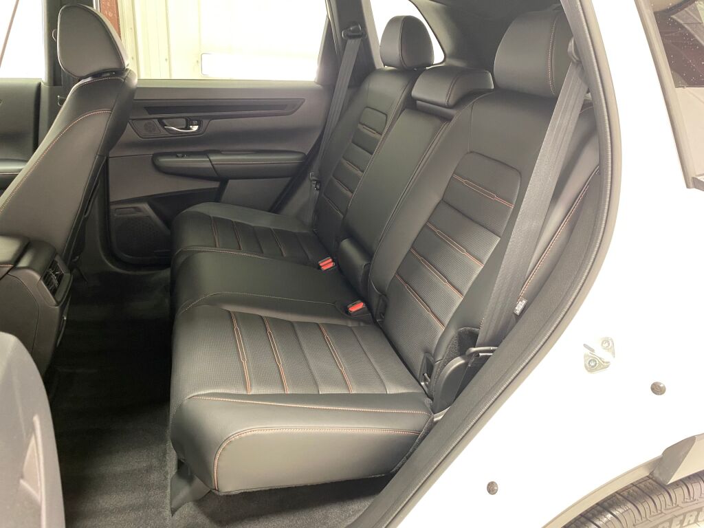 2024 Honda CR-V Hybrid photo 25 of 36