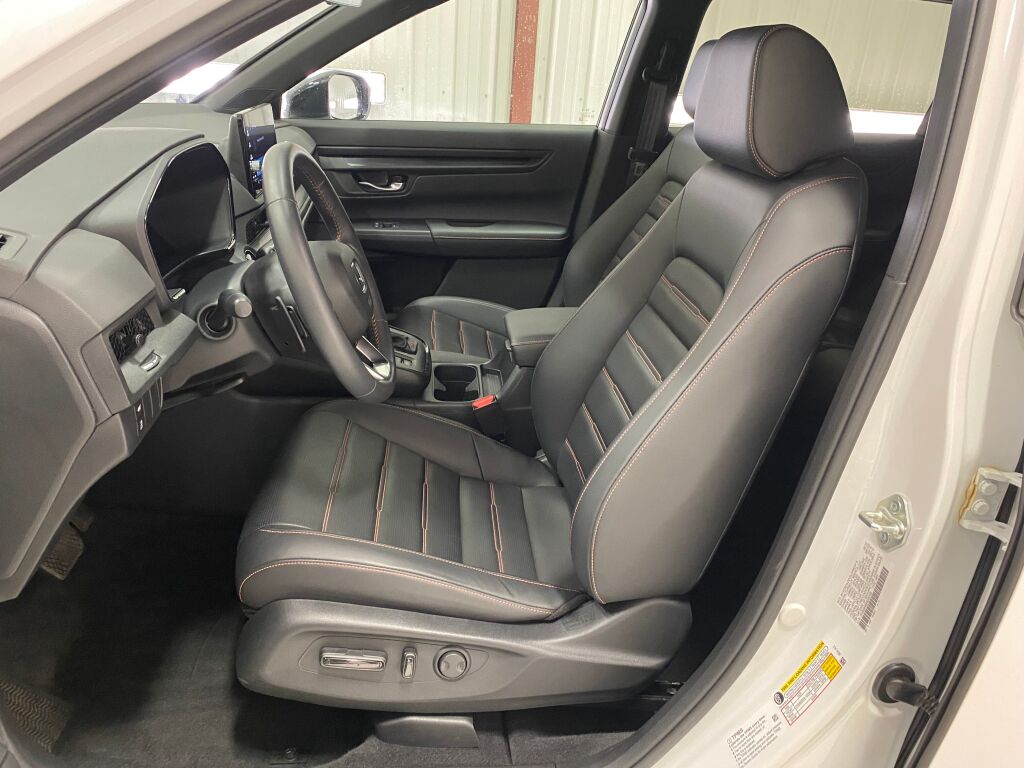 2024 Honda CR-V Hybrid photo 26 of 36