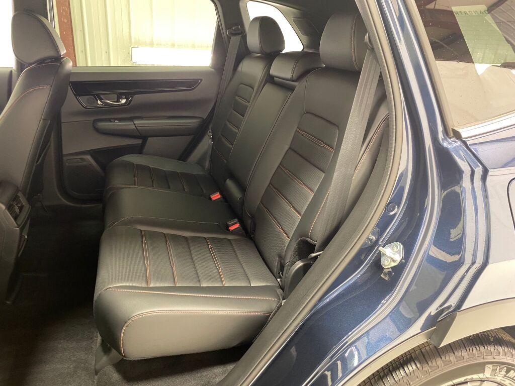 2024 Honda CR-V Hybrid photo 26 of 37