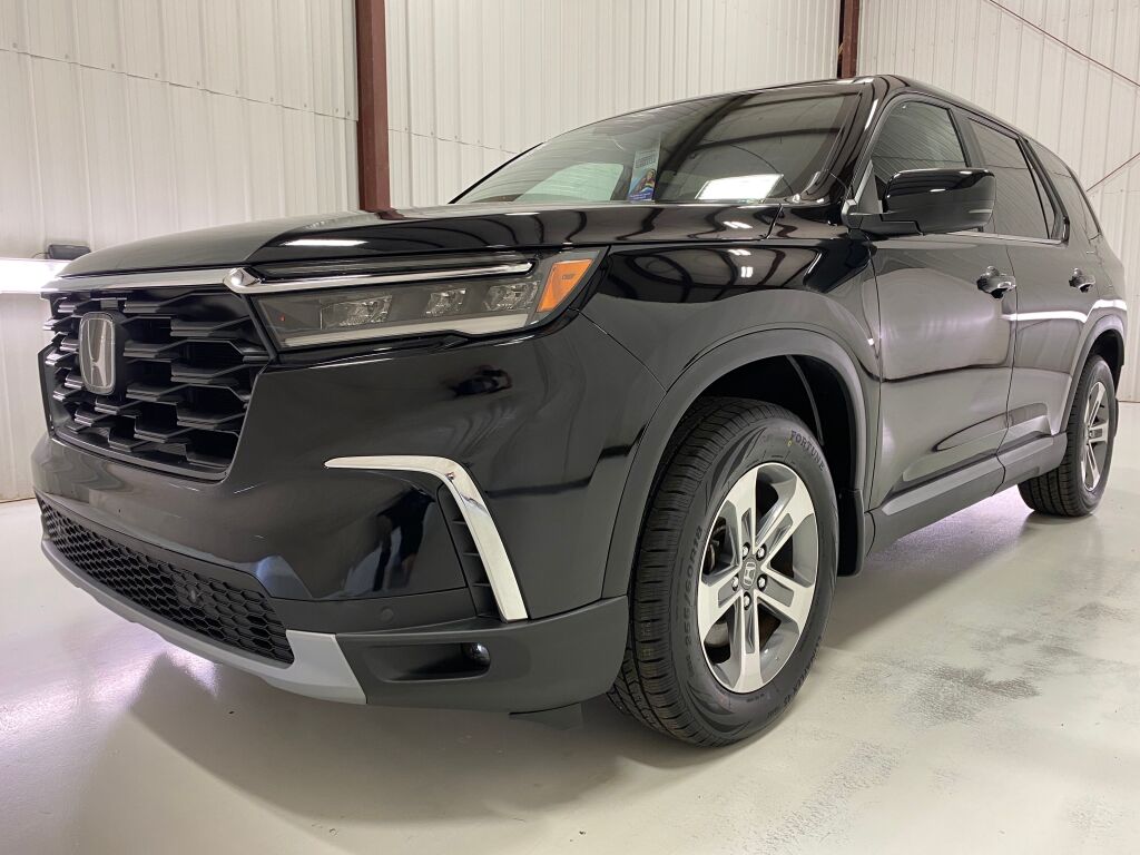 2024 Honda Pilot photo 14 of 37
