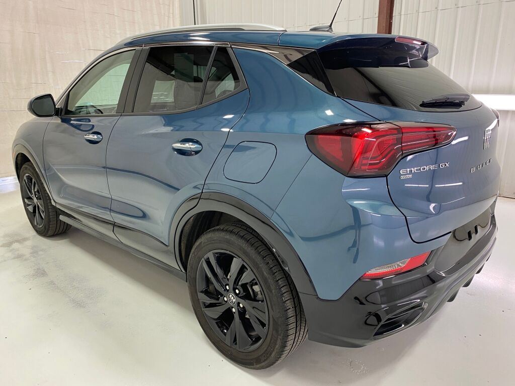 2026 Buick Encore GX photo 5 of 10