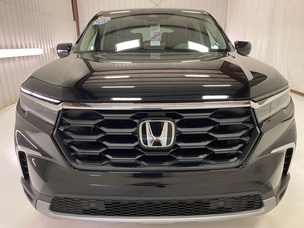 2024 Honda Pilot photo 22 of 37