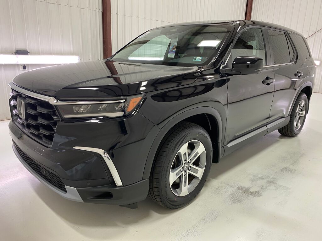 2024 Honda Pilot photo 4 of 37