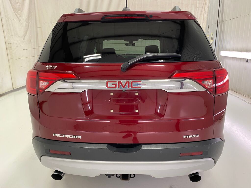 2018 GMC Acadia photo 6 of 10