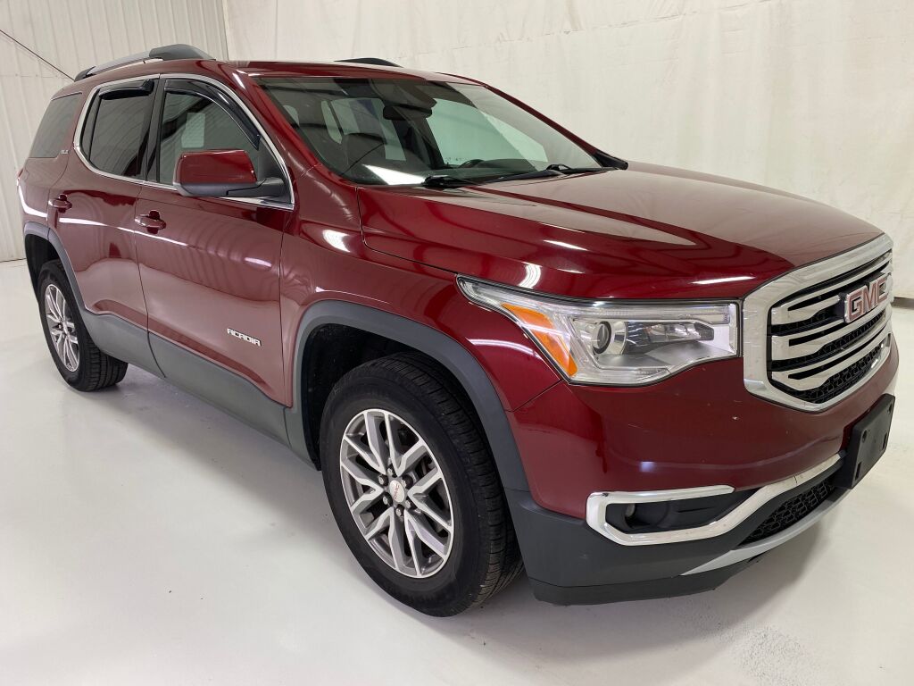 2018 GMC Acadia photo 9 of 10