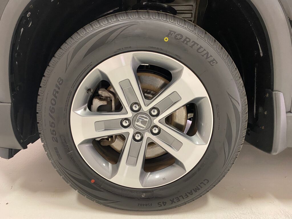 2024 Honda Pilot photo 13 of 37