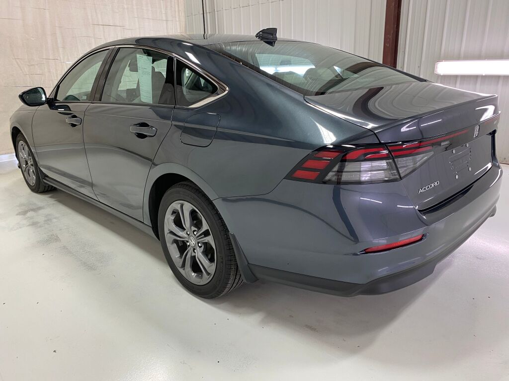 2024 Honda Accord photo 5 of 10