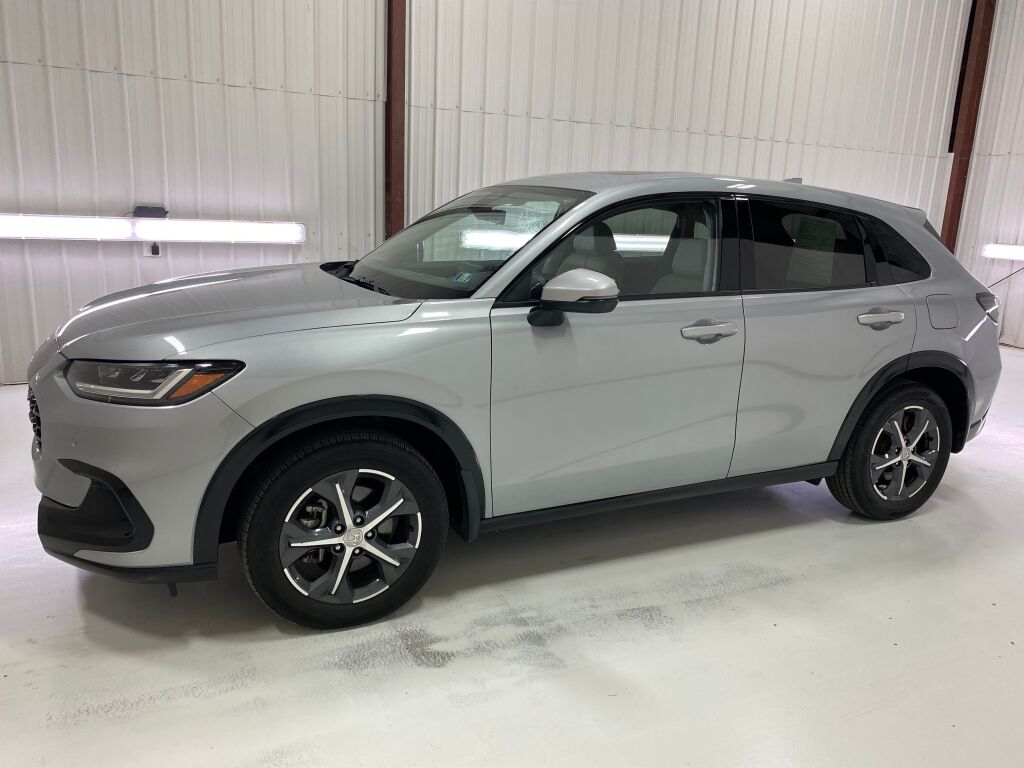 2024 Honda HR-V photo 4 of 10